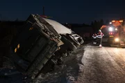 ORKANGER, NORWAY - Pulling the truck up from its side.  (photo credit:  National Geographic Channels)