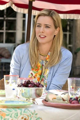 Deborah Clasky (Tea Leoni)