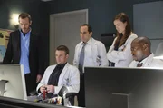 HOUSE -- "Black Hole" Episode 616 -- Pictured: (l-r) Hugh Laurie as Dr. Greg House, Jesse Spencer as Dr. Robert Chase, Peter Jacobson as Dr. Chris Taub, Olivia Wilde as Dr. Remy Hadley/Thirteen, Omar Epps as Dr. Eric Foreman