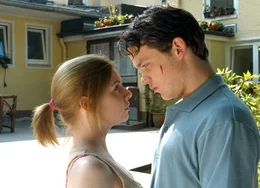 Ende gut, alles gut: Erik (Marlon Kittel, r.) und Nessie (Josefine Preu&szlig;, l.) ...
