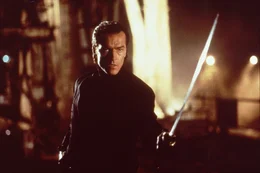Die Illuminaten, eine Sekte, will die absolute Macht erringen und beauftragt den "Anwalt" Powell (Iain Glen), die H&auml;lften des magischen Dreiecks zu besorgen.