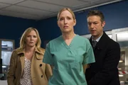 Pictured: (l-r) Kelli Giddish as Detective Amanda Rollins, Janel Moloney as Dr. Lorraine Franchella, Peter Scanavino as Dominick "Sonny" Carisi Pictured: (l-r) Kelli Giddish as Detective Amanda Rollins, Janel Moloney as Dr. Lorraine Franchella, Peter Scanavino as Dominick "Sonny" Carisi