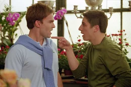 Von seinem Freund Stifler (Seann William Scott, l.) will sich Jim (Jason Biggs, r.) nicht den sch&ouml;nsten Tag seines Lebens versauen lassen ...