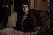 Dr. Shaun Murphy (Freddie Highmore).