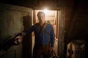 Ash Williams (Bruce Campbell).
