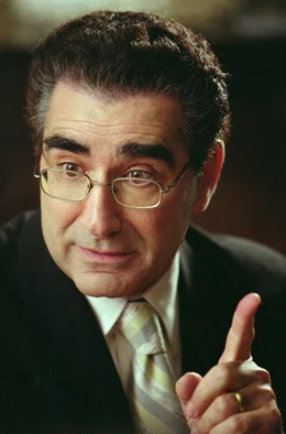 Hat immer einen guten Rat f&uuml;r seinen Sohnemann parat: Mr. Levinstein (Eugene Levy)