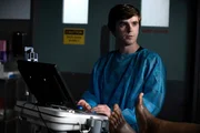 Dr. Shaun Murphy (Freddie Highmore).