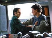 Als Mike (Tino Blazejewski) bei einem Treffen zum ersten Mal seinen Wunsch nach Sex &auml;u&szlig;ert, merkt Melanie (Sigrid M. Schn&uuml;ckel), dass sie damit gar nicht umgehen kann. Zu bedrohlich sind die Erinnerungen an die Vergewaltigung durch ihren Stiefvater.