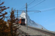 Gornergratbahn mit Matterhorn.