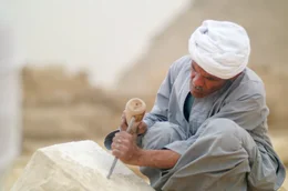 Wie haben die &Auml;gypter die Pyramiden so pr&auml;zise gestaltet? Neueste arch&auml;ologische Forschungen haben unser Verst&auml;ndnis f&uuml;r dieses anspruchsvolle Ingenieurprojekt ver&auml;ndert.