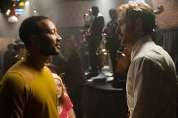 Keith (John Legend, l.); Sebastian (Ryan Gosling, r.)