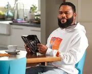 Anthony Anderson (Andre &sbquo;Dre&lsquo; Johnson).