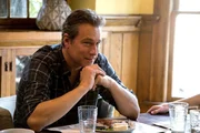 John Corbett (Garrett Peterson).