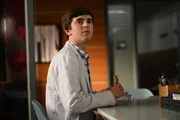 Dr. Shaun Murphy (Freddie Highmore) Dr. Shaun Murphy (Freddie Highmore)