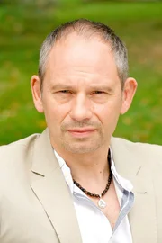 Michael Lott (Friedhelm Engelbrecht).