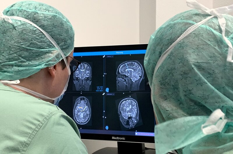 Gehirn unter Strom – Hilfe bei Depression, Epilepsie und Parkinson? (D, 2024)