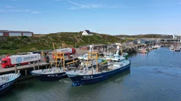 Die "Simon-Alexander" ist eines der wenigen Fangschiffe vor Sylt mit der Lizenz zum Muschelfischen.
