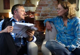 Nach der Verb&uuml;&szlig;ung einer Haftstrafe in der Bundesrepublik wegen Spionage treffen sich J&uuml;rgen (Wolfgang Stumph) und Jutta (Katja Riemann) in der neuen deutschen Hauptstadt Berlin wieder. Sie beginnen noch einmal ein gef&auml;hrliches Spiel, um sich an denen zu r&auml;chen, die ihnen die besten Jahre ihre Leben gestohlen haben.