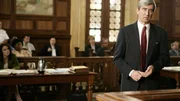 Staatsanwalt Jack McCoy (Sam Waterston) will vor Gericht beweisen, dass sich die Krankenschwester Gloria Rhodes mit den unerlaubten Sterilisationen junger M&auml;dchen schuldig gemacht hat.