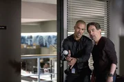 Ein neuer Fall wartet auf Derek (Shemar Moore, l.) und Rossi (Joe Mantegna, r.) ...
