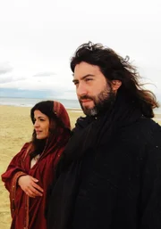 Es ist das vermeintlich größte Geheimnis der Geschichte: Waren Maria Magdalena (l.) und Jesus von Nazareth (r.) verheiratet und hatten Kinder? Es ist das vermeintlich größte Geheimnis der Geschichte: Waren Maria Magdalena (l.) und Jesus von Nazareth (r.) verheiratet und hatten Kinder?