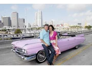 Gemeinsam genie&szlig;en Mara (Clelia Sarto) und Florian (Daniel Morgenroth) den Landausflug nach Miami.