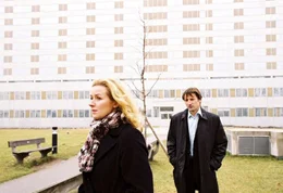 Nachtschicht Kultur: "Antares". Im Bild: Petra Morz&eacute; (Eva), Andreas Patton (Tomasz).