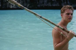 Eine Trauminsel fernab der Zivilisation, die in keinem Reisef&uuml;hrer zu finden ist wird die neue Heimat des Rucksack-Touristen Richard (Leonardo DiCaprio).