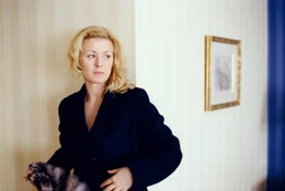 Petra Morz&eacute; (Eva).