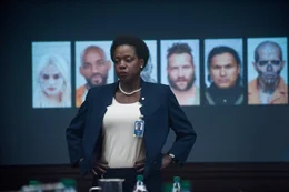 Amanda Waller (Viola Davis)