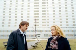 Petra Morz&eacute; (Eva), Andreas Patton (Tomasz).