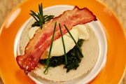 Eggs Benedict im Bagel. Eggs Benedict im Bagel.