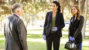 Eine Frau wird beim Joggen im Park erstochen. Da die Tote alle Wertsachen bei sich trägt, schließen die Ermittler Vince Korsak (Bruce McGill), Jane Rizzoli (Angie Harmon, M.) und Dr. Maura Isles (Sasha Alexander) einen Raubmord zunächst aus. Eine Frau wird beim Joggen im Park erstochen. Da die Tote alle Wertsachen bei sich trägt, schließen die Ermittler Vince Korsak (Bruce McGill), Jane Rizzoli (Angie Harmon, M.) und Dr. Maura Isles (Sasha Alexander) einen Raubmord zunächst aus.