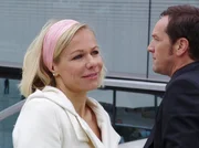 Eigentlich ist Elisabeth (Claudine Wilde) mit ihrem Freund Daniel (Max Gertsch) nicht wirklich gl&uuml;cklich - sie sehnt sich nach dem Landleben zur&uuml;ck.