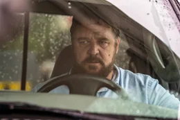 Der Mann (Russell Crowe).