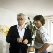 Werner und Wolfgang freuen sich &uuml;ber die hervorragenden Gesch&auml;ftsbeziehungen, die sich in Frankreich anbahnen (Peter Weck, li.; Herbert Herrmann, re.).