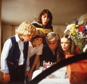 Tarek Helmy (Tom), Timmo Niesner (Markus), Thekla Carola Wied (Angi), Peter Weck (Werner Schumann), Julia Biedermann (Tanja).