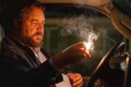 Der Mann (Russell Crowe).