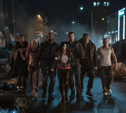(v.l.n.r.) George Harkness / Captain Boomerang (Jai Courtney); Harley Quinn (Margot Robbie); Deadshot (Will Smith); Katana (Karen Fukuhara); Rick Flag (Joel Kinnaman); Killer Croc (Adewale Akinnuoye-Agbaje); Diablo (Jay Hernandez)