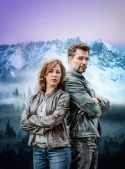 Julia Cencig (Nina Pokorny), Jakob Seeb&ouml;ck (Lukas Roither).