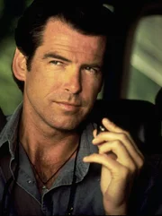 Den vorsichtigen Warnungen &uuml;ber einen m&ouml;glichen Vulkanausbruch, des Wissenschaftlers Harry Dalton (Pierce Brosnan) will keiner glauben. Doch dann ersch&uuml;ttern erste Erdst&ouml;&szlig;e den Ort Dante's Peak.