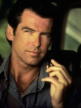 Den vorsichtigen Warnungen &uuml;ber einen m&ouml;glichen Vulkanausbruch, des Wissenschaftlers Harry Dalton (Pierce Brosnan) will keiner glauben. Doch dann ersch&uuml;ttern erste Erdst&ouml;&szlig;e den Ort Dante's Peak.