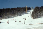Blick auf das Skigebiet von Fichtelberg/Oberwiesenthal.
