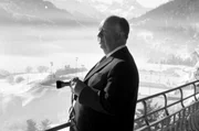 Einer der ber&uuml;hmtesten und ausdauerndsten Stammg&auml;ste in St. Moritz: Meisterregisseur Alfred Hitchcock. &Uuml;ber 30 Jahre verbrachte er hier die Winter &ndash; immer in derselben Suite.