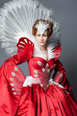 Julia Roberts (K&ouml;nigin Clementianna).