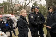 (l-r) Kelli Giddish as Detective Amanda Rollins, Mariska Hargitay as Lieutenant Olivia Benson