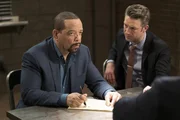 Ice T as Odafin "Fin" Tutuola (l-r), Peter Scanavino as Dominick "Sonny" Carisi