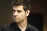 Eddie Saville (David Giuntoli)