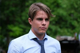 Aiden Sawyer (Jake Manley)
