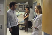 W&auml;hrend sich Derek (Patrick Dempsey, l.) in seiner Funktion als Chef der Chirurgie mit der Presse auseinandersetzten muss, hat Lexie (Chyler Leigh, r.) Probleme damit, dass Mark schon wieder anderen Frauen nachsteigt ...